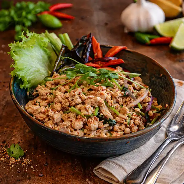 Yam Gai Thai chicken salad Mae Thai River Stockholm